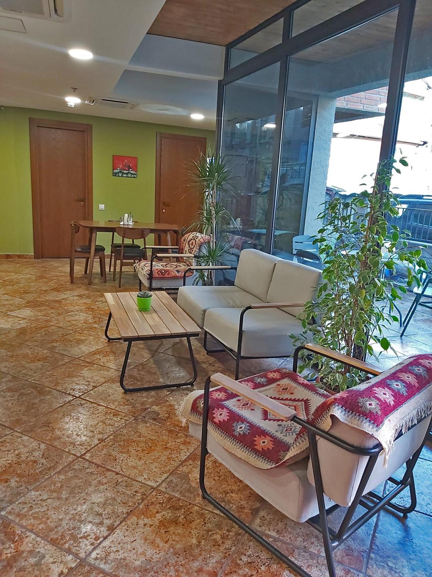 Green Inn Hotel 第比利斯 外观 照片
